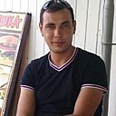 Знакомства: Серж, 31 год, Короча