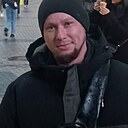 Знакомства: Артём, 33 года, Вельск