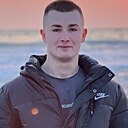 Знакомства: Иван, 24 года, Арсеньев