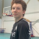 Знакомства: Арсений, 18 лет, Соликамск