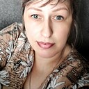 Знакомства: Елена, 42 года, Медвежьегорск