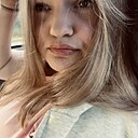 Знакомства: Lena, 20 лет, Тюмень