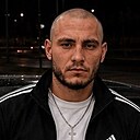 Знакомства: Максим, 24 года, Новомосковск