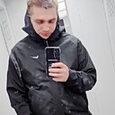 Знакомства: Иван, 29 лет, Магнитогорск