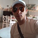 Знакомства: Руслан, 36 лет, Олава
