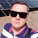 Знакомства: Макс, 24 года, Днепр
