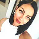Знакомства: Виктория, 32 года, Феодосия