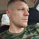 Знакомства: Артём, 32 года, Медвенка