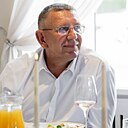Знакомства: Володя, 51 год, Бердянск