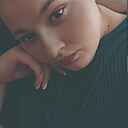 Знакомства: Анна, 24 года, Первоуральск