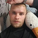 Знакомства: Кирилл, 25 лет, Артемовский