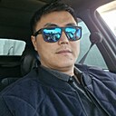 Знакомства: Жорик, 35 лет, Астана