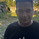 Знакомства: Иван, 21 год, Луганск