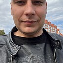 Знакомства: Максим, 29 лет, Енакиево