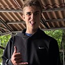 Знакомства: Кирилл, 21 год, Алчевск