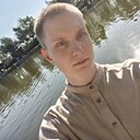 Знакомства: Дмитрий, 21 год, Климовск
