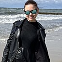 Знакомства: Виктория, 41 год, Калининград