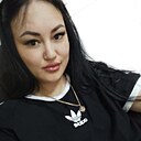 Знакомства: Мадина, 36 лет, Астрахань