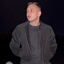Знакомства: Михаил, 26 лет, Красноармейск