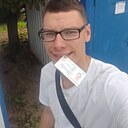 Знакомства: Максим, 19 лет, Глубокое