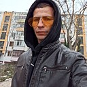 Знакомства: Виктор, 29 лет, Керчь