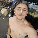 Знакомства: Роман, 29 лет, Керчь