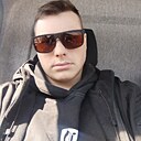 Знакомства: Олег, 25 лет, Волноваха