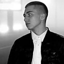 Знакомства: Максим, 27 лет, Аксу