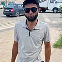 Знакомства: Амир, 25 лет, Антрацит