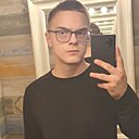 Знакомства: Максим, 20 лет, Мурманск