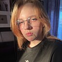 Знакомства: Даринка, 18 лет, Братск