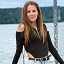 Знакомства: Елена, 27 лет, Санкт-Петербург