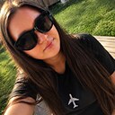 Знакомства: Виктория, 30 лет, Хабаровск