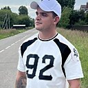 Знакомства: Дмитрий, 30 лет, Шатура