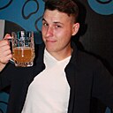Знакомства: Илья, 27 лет, Владивосток