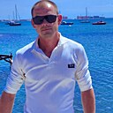 Знакомства: Alexx, 32 года, Ялта