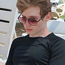 Знакомства: Владимир, 19 лет, Новошахтинск
