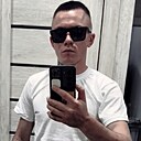 Знакомства: Евгений, 21 год, Удельная