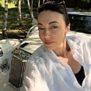 Знакомства: Елена, 44 года, Владивосток