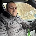 Знакомства: Davit, 25 лет, Ереван