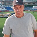 Знакомства: Виталик, 38 лет, Энгельс