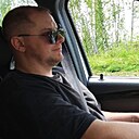Знакомства: Артем, 32 года, Златоуст