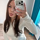Знакомства: Вика, 18 лет, Санкт-Петербург