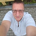 Знакомства: Илья, 44 года, Владимир