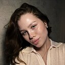 Знакомства: Анастасия, 18 лет, Тюмень