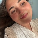 Знакомства: Анюта, 19 лет, Екатеринбург