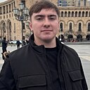 Знакомства: Рома, 25 лет, Ереван