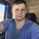Знакомства: Олег, 28 лет, Магнитогорск
