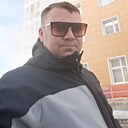 Знакомства: Артём, 33 года, Магнитогорск