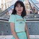 Знакомства: Ирина, 24 года, Донецк